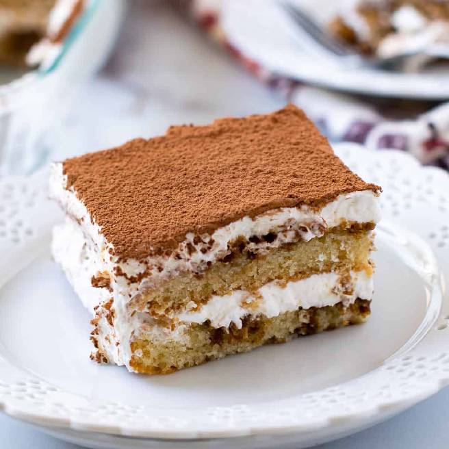 Tiramisu eggless cake